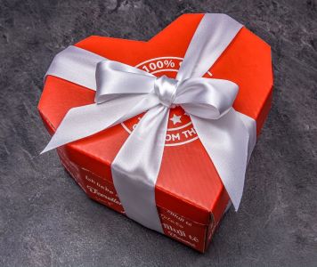 Loveboxeo - originální balení, jak darovat peníze novomanželům