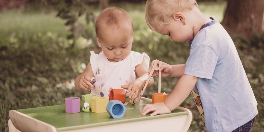 Montessori dárky pro roční až dvouleté děti