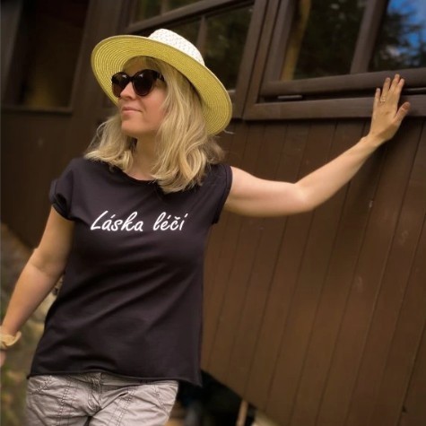 Haneli.cz - trička s motivačními nápisy pro ženy